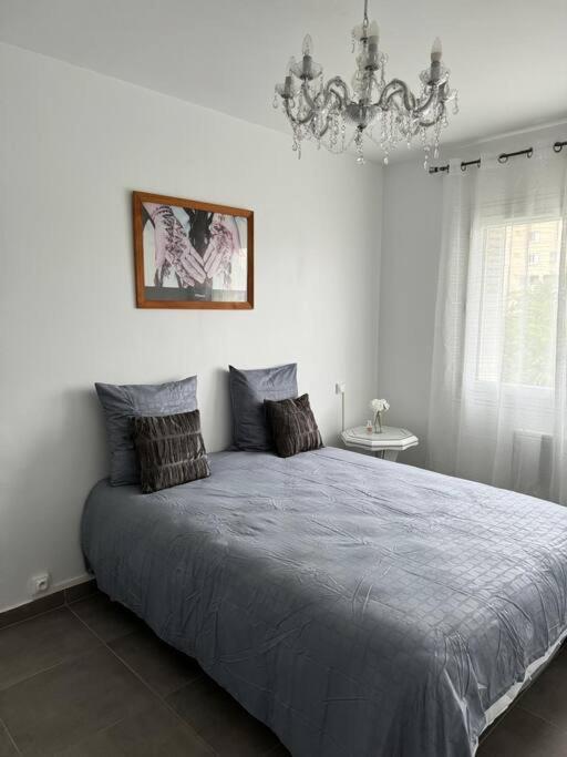 Bel Appartement Neuf, Bien Situe Carcassonne Exterior photo